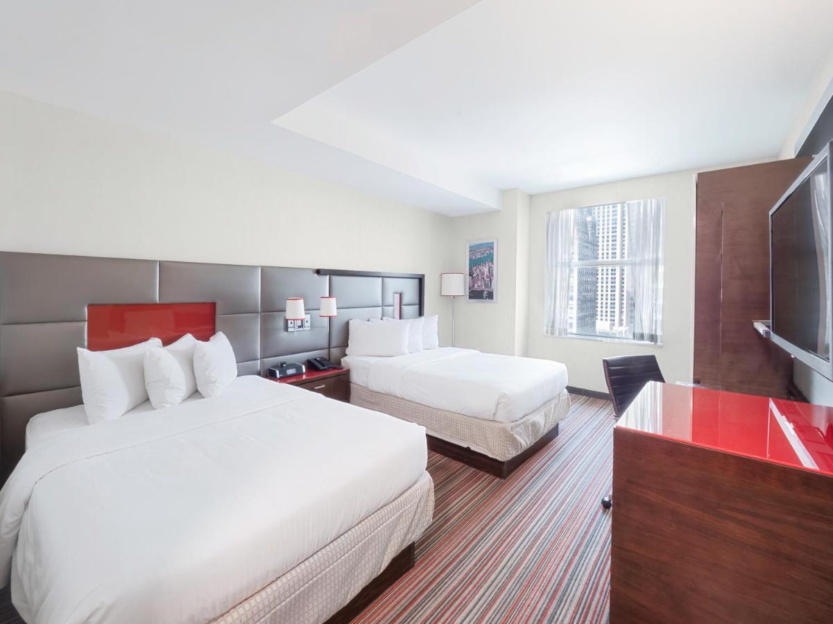 Courtyard By Marriott New York Manhattan/Herald Square Exterior photo