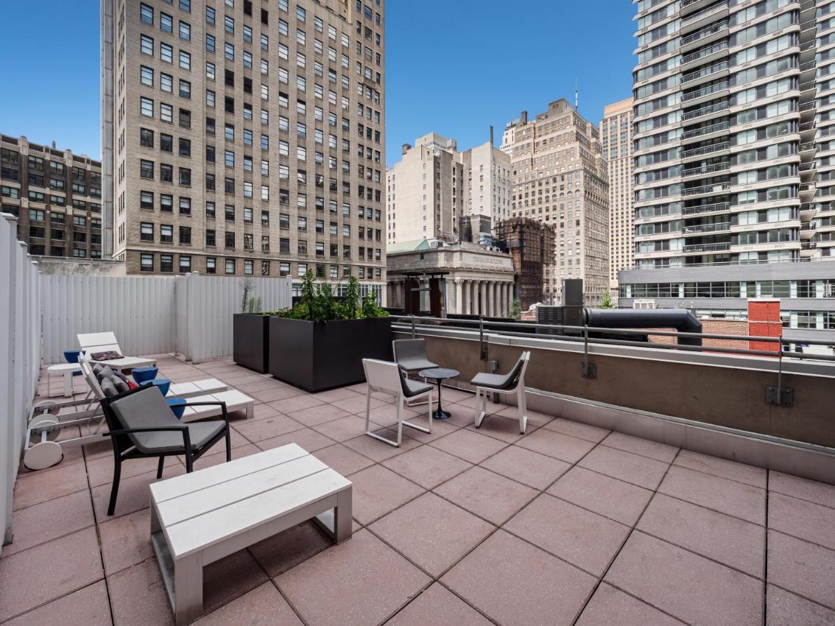 Courtyard By Marriott New York Manhattan/Herald Square Exterior photo