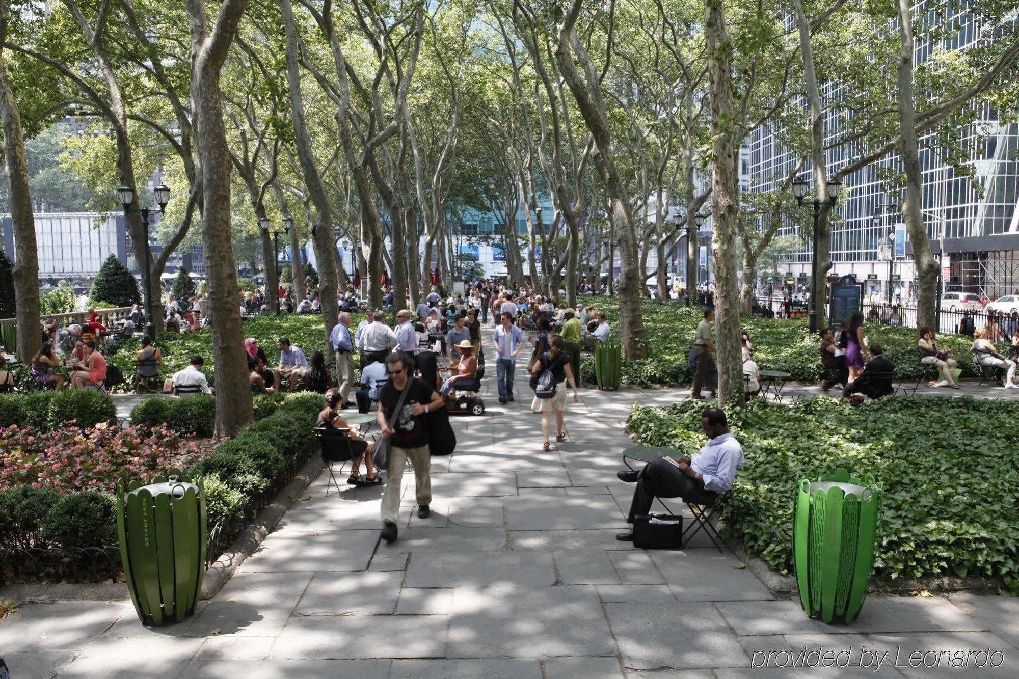 Courtyard By Marriott New York Manhattan/Herald Square Exterior photo